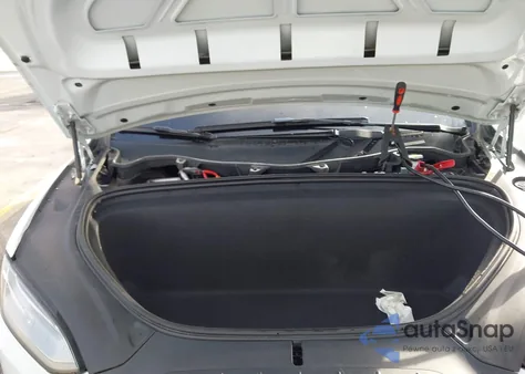 2020 Tesla Model X Long Range Dual Motor All-Wheel Drive/Long Range Plus Dual Motor All-Wheel Drive z USA, uszkodzony, nr VIN 5YJXCDE22LF248313